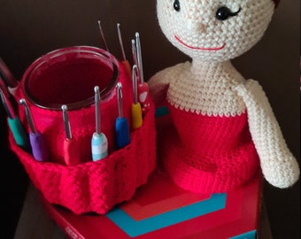 annabel crafty lady, hook holder and secret jar crochet pattern PDF