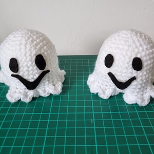 Ghost chocolate orange cover crochet pattern PDF