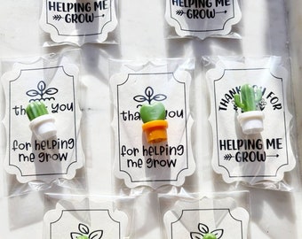 Teacher appreciation Magnet / mothers day, end of the year Teacher gift "thank you for helping me grow" plant magnet or heart magnet,daycare