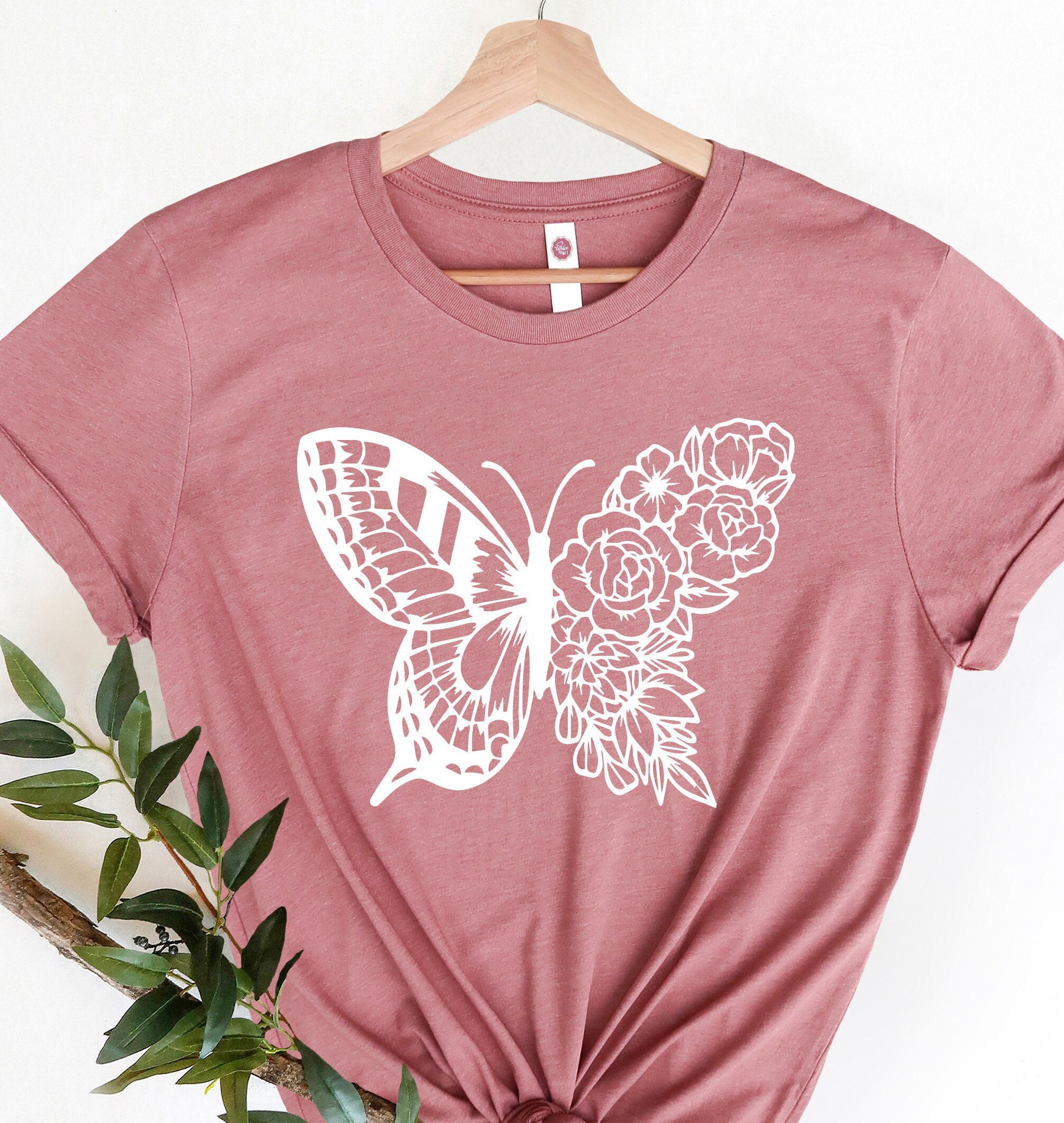 バタフライフローラルグラフィックTシャツ - レディースVネックTシャツ 