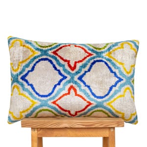 Blue ikat pillow,ikat velvet pillow,silk velvet ikat,Blue white pillow cover,Pillow cover 22x22,Blue throw pillow