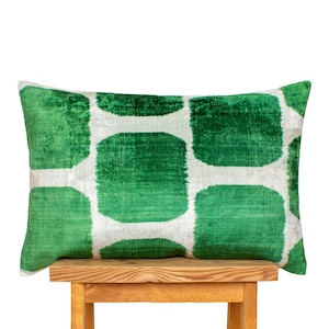 Emerald Throw pillow,Velvet ikat pillow,Green velvet pillow,Lumbar throw pillow,ikat cushion cover.Green decorative pillow