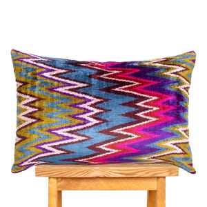 Handwoven Silk Velvet Ikat Pillow: Vibrant Geometric Design