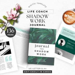 Könnte beinhalten: Eine digitale Vorlage für ein Life-Coach-Schattenarbeitsjournal mit 136 Seiten. Das Cover zeigt einen grünen, blättrigen Hintergrund mit dem Text "Journal für Schattenarbeit" und "Ein Journal von [deinem Namen]". Die Vorlage ist in den Formaten US Letter und A4 verfügbar und kann in Canva bearbeitet werden.