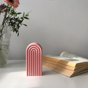 Bookend, decorative arch, bookshelf decoration