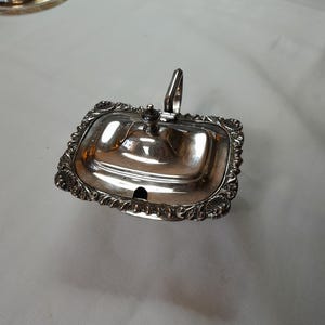 Senapskruka, senapfat EPNS Sheffield försilvrad England cirka 1890