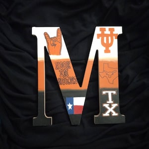 University of Texas/UT Longhorns/Hook Em Horns College Wooden letter