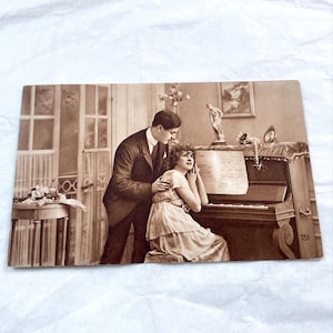 1910s - Romantic Postcard - Sepia Photo Belle Époque - Art Deco Ephemera - Vintage French Postcard