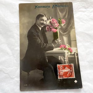 Anni '10 - Cartolina d'epoca francese con la scritta "Hommage affectueux" / "Omaggio affettuoso" - Cartolina antica scritta - Cartolina romantica