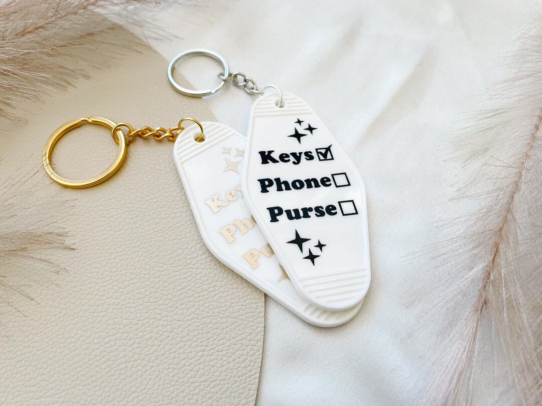 Checklist Keyring | White Motel Keyring | Funny Quote Keychain ...