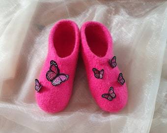 Pink felt shoes with butterflies size 37/38, felt shoes, gift for birthdays, Christmas, Easter, all kinds of occasions