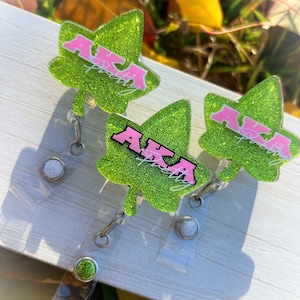 AKA Pretty badge reel and/or magnet