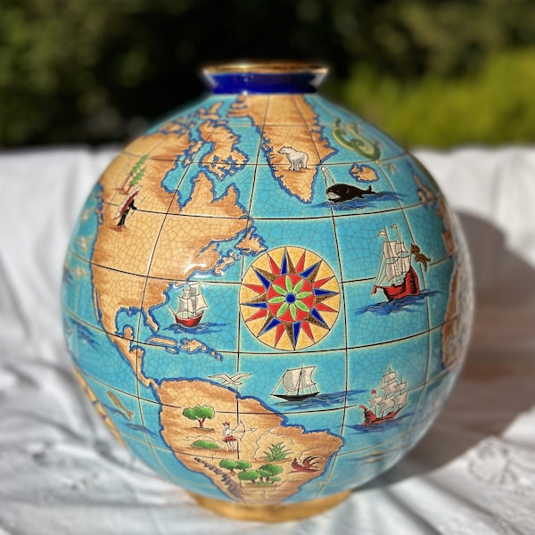 VASE LONGWY, Blue World Map in limited series, 50 copies, made in France,