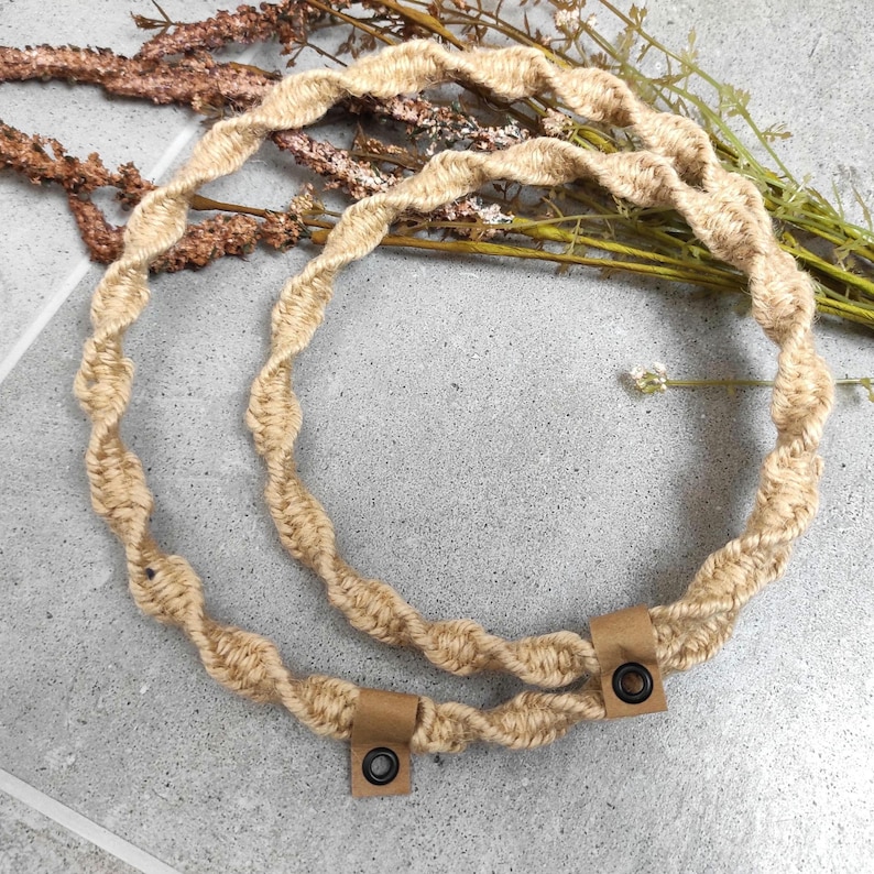 Macrame door wreath in many colors and 3 sizes - year-round hanging decoration for your window or door jute