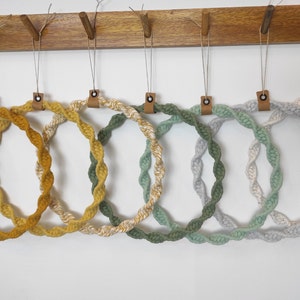 Macrame door wreath in many colors * Hanging decoration window * Decorative ring 20 cm