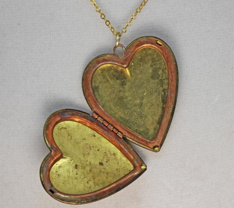 Personalize Broken China Jewlery Vintage Pansy Pansies Heart Locket