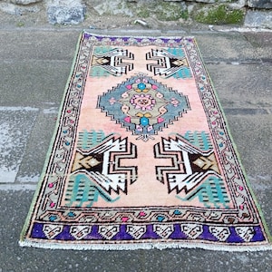 Small Turkish Wool Rug: Vintage Entryway Mat (3.2x1.7 ft)