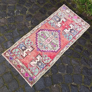 Vintage Turkish Wool Rug: Small Anatolian Entryway Mat (3.4x1.6 FT)