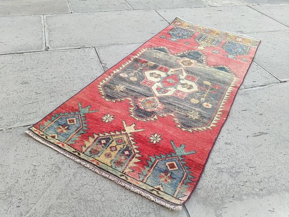 No.21 ヴィンテージラグ　トルコ　マット turkish rug ミニ Small Vintage Turkish Rug: Handmade Kilim Anatolian Carpet (4.8x2