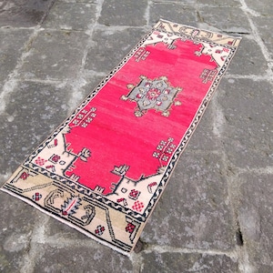 Rare Red Turkish runner Rug, 5.9x2 ft vintage Home DECOR rUNNER, HANDMADE Runner Rug, area kitchen Runner Rug, Runner, Anatolian Carpet Rug