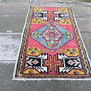 Small Turkish Wool Rug: Vintage Anatolian Door Mat (3.1x1.7 FT)