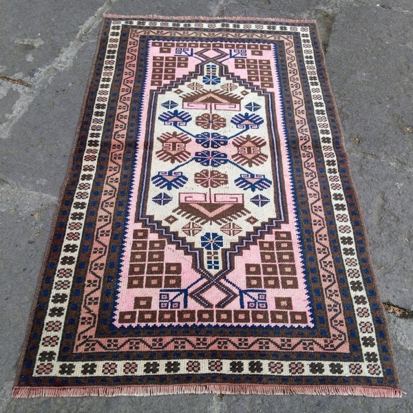 Turkish Rare pink rug, 4.3x2.6 ft home decor rug, turkish entryway decor rug, area wool Rug, Anatolian handmade Rug, Kichen decor kilim rug
