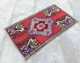 Handmade Red small Wool Kilim Rug, 1.6x2.9 ft, doormat Turkish Entryway Decor. Mini Blue carpet.
