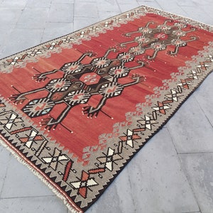 Large Vintage Wool Kilim Rug: Handmade Turkish Area Rug (8.8x4.4 ft)
