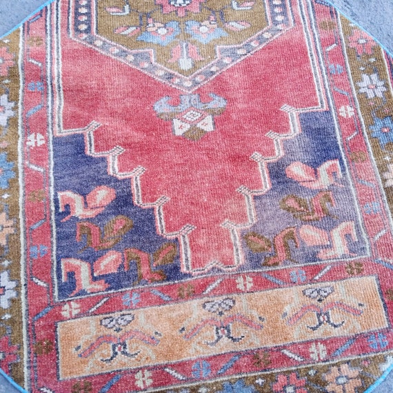 Vintage Rare Home Decor Round Rug, 3.4x3.4 Ft Area Handmade