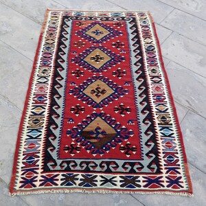 Kilim rug, vintage turkish kİLİM RUG, Anatolian handmade kilim rug, Wool kilim rug, anatolian wall decor, 4.6x2.8 ft Kilim rug, area flat