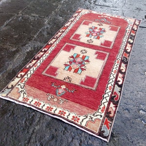 Vintave Kurdish Rare  rug, 5x2.5 ft Vintage Kurdiah Rug, HOME Decor Vintage rug, Entryway rug, handmade rug, Rug, Anatolian rug