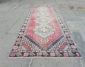 Handmade kitchen Runner Rug: Turkish Pastel Pink Wool Hallway Rug (9.7x3 ft)
