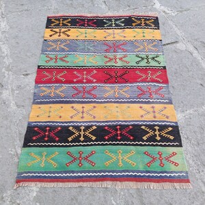 Vintage Turkish Kilim Rug: Colorful Embroidered Wool Decor (4.4x2.8 ft)
