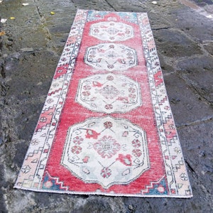 Runner vintage rug, 7X2.6 FT Runner rug Turkish, kitchen runner rug, red runner rug, AREA Runner hallway, Anatolian handmade runner Rug