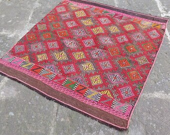 Square Pink Embroidered Kilim Rug: 3.8x3.5 ft Vintage Turkish Decor