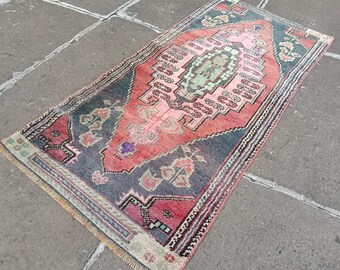 Rosa Türkischer Kleiner Teppich: Handgewebter Wollteppich, 15x60 cm