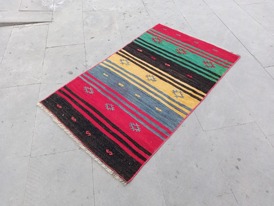 Kilim Vintage Entryway Rug, Table Kilim Decor, Handmade Kilim Wall