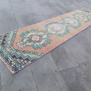 Runner Vintage rug, narrow vintage runner rug, area runner rug, Kitchen rug decor, handmade runner rug,9.4x2 ft Runner, blue Runner carpet
