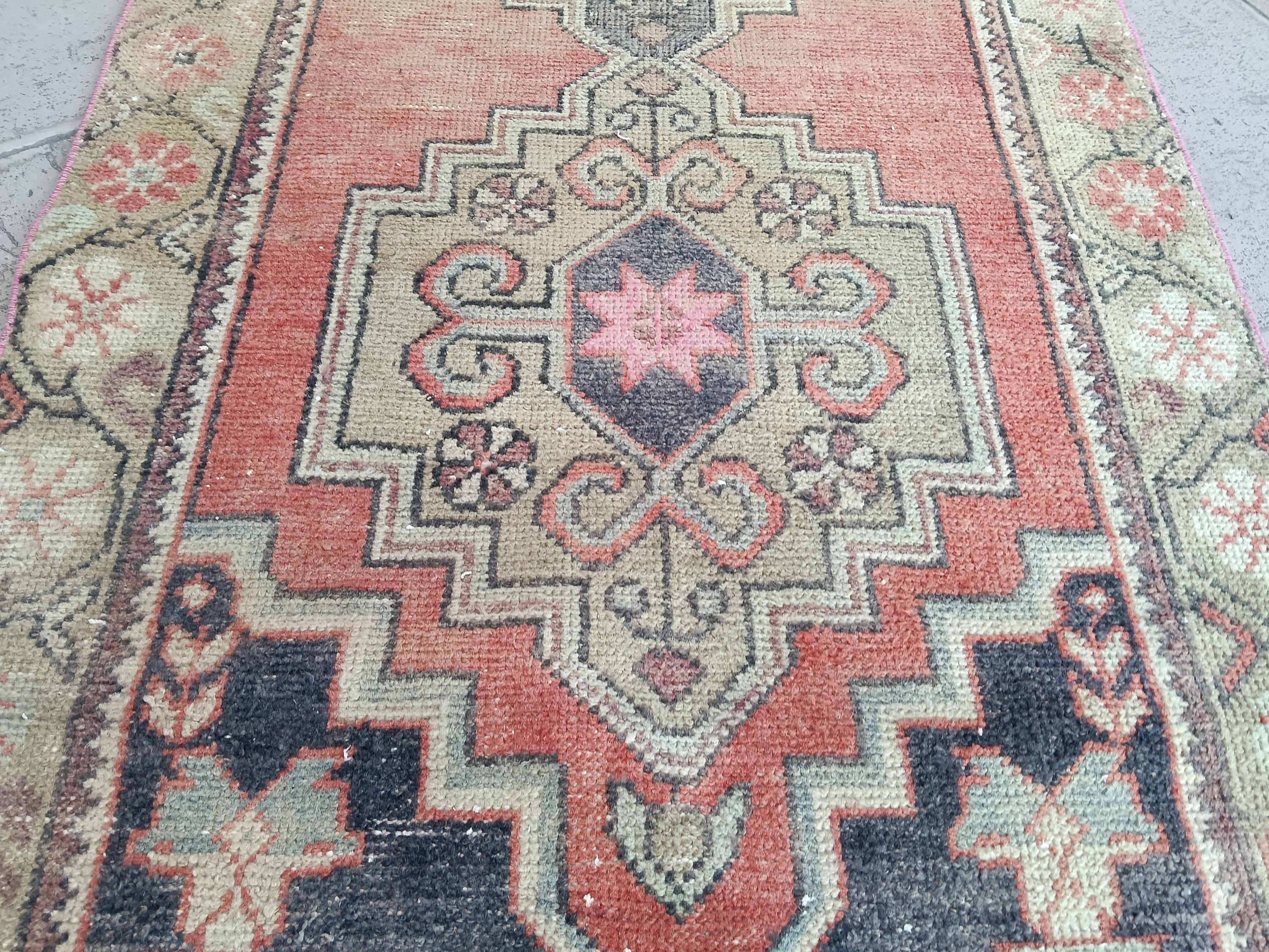 Handmade Turkish Wool Rug: Small Square Area Rug, Pink & Blue (3.2