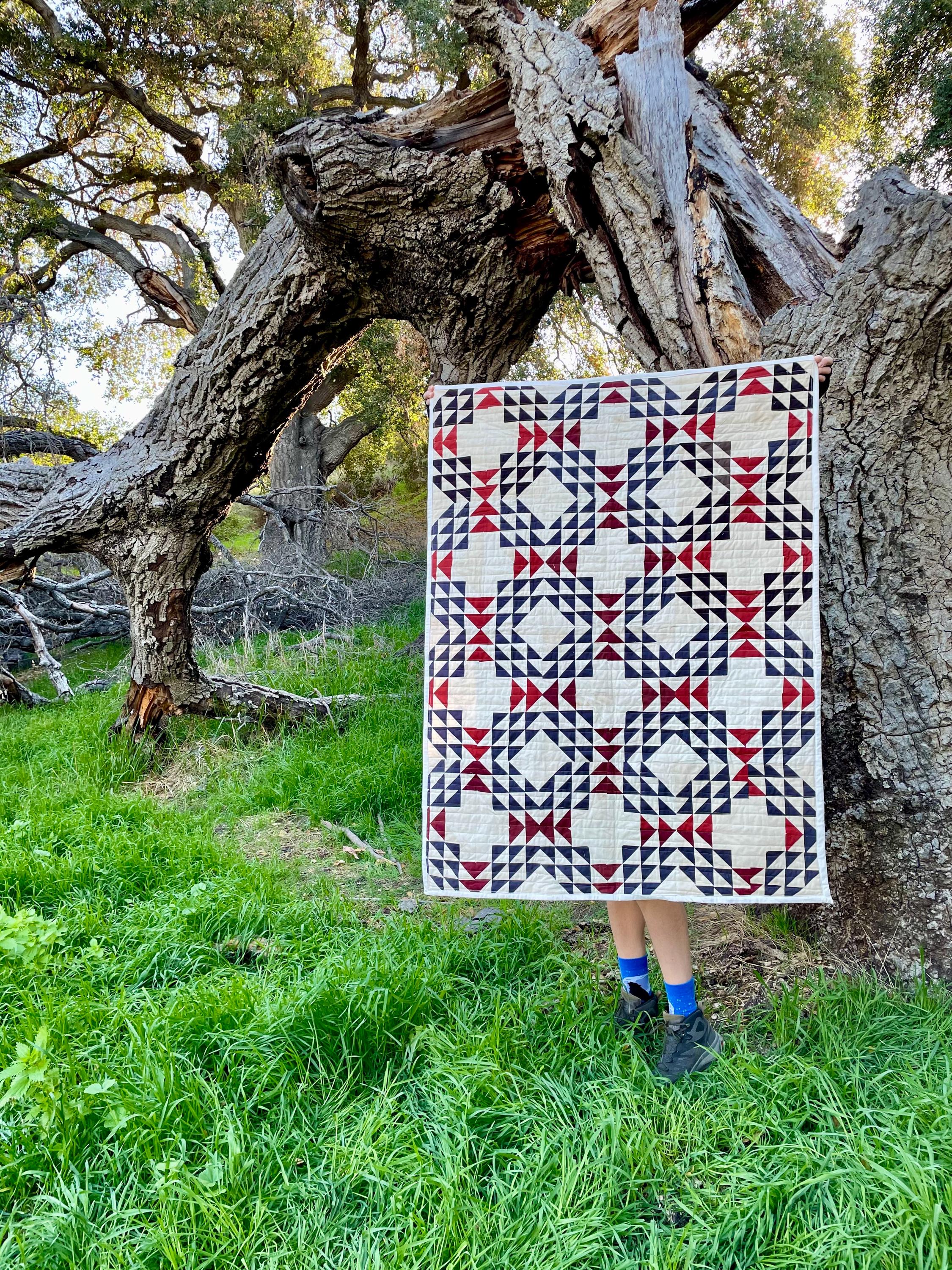 織物のようなチェック柄のブランケット（オレンジ）膝掛け おくるみ 手編み 織物のようなチェック柄のブランケット（オレンジ）膝掛け おくるみ