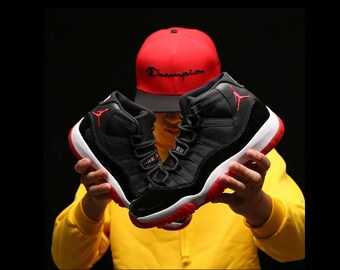 bred 11 shoe box