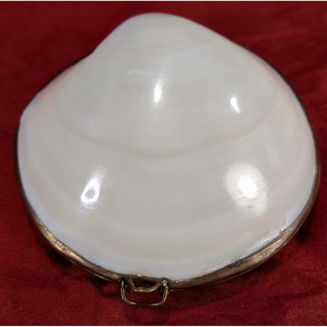 Vintage 3 Clam Shell Coin Purse/pill Box Etsy