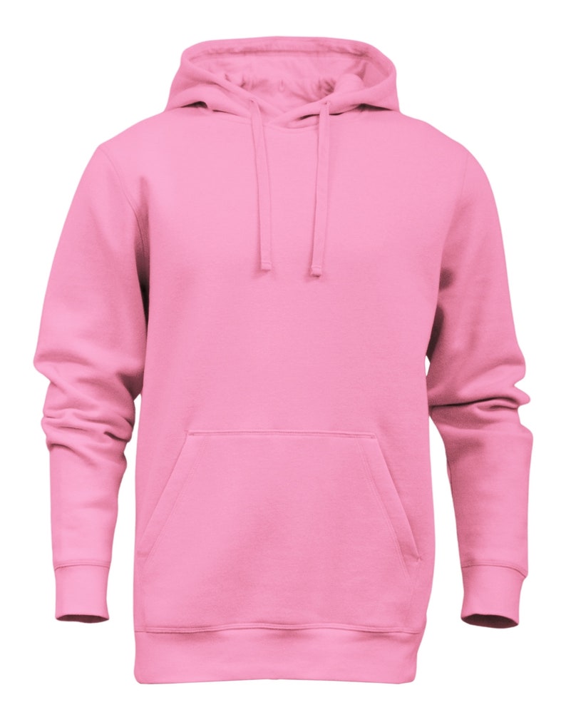 K&ouml;nnte beinhalten: Ein rosa Kapuzenpullover mit einer Tasche auf der Vorderseite.