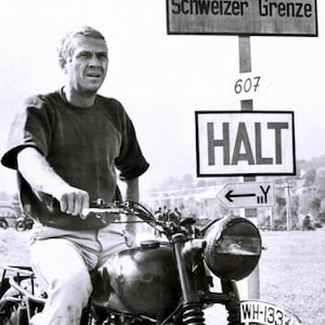 The Great Escape,Steve McQueen on a 11”x17” Unframed Movie Poster.Printed on Heavy Card Stock.A Great Addition To Your Man Cave.