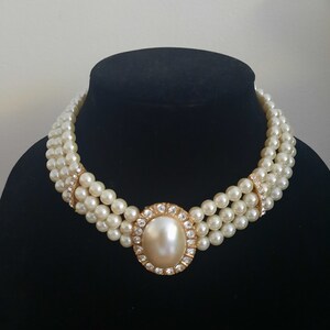 VTG 1980s &quot;Dynasty&quot; Society Diva 3-Strand Faux MABE Faux Pearl Necklace w/Rhinestone Fashion Best Gift