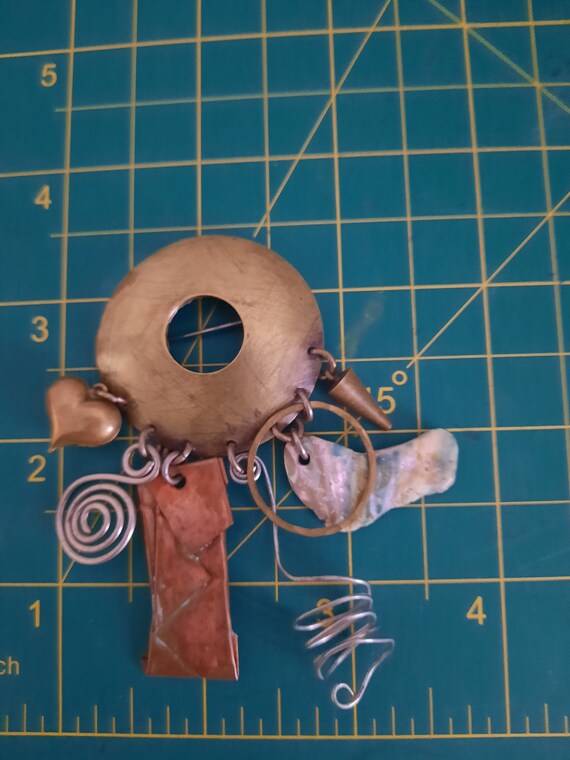 Vintage Dramatic Unique Exquisite Large Dandle Br… - image 3