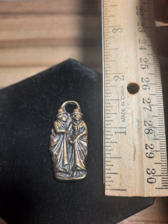 Vintage Victorian Couple Fob Fashion Best Gift - image 4