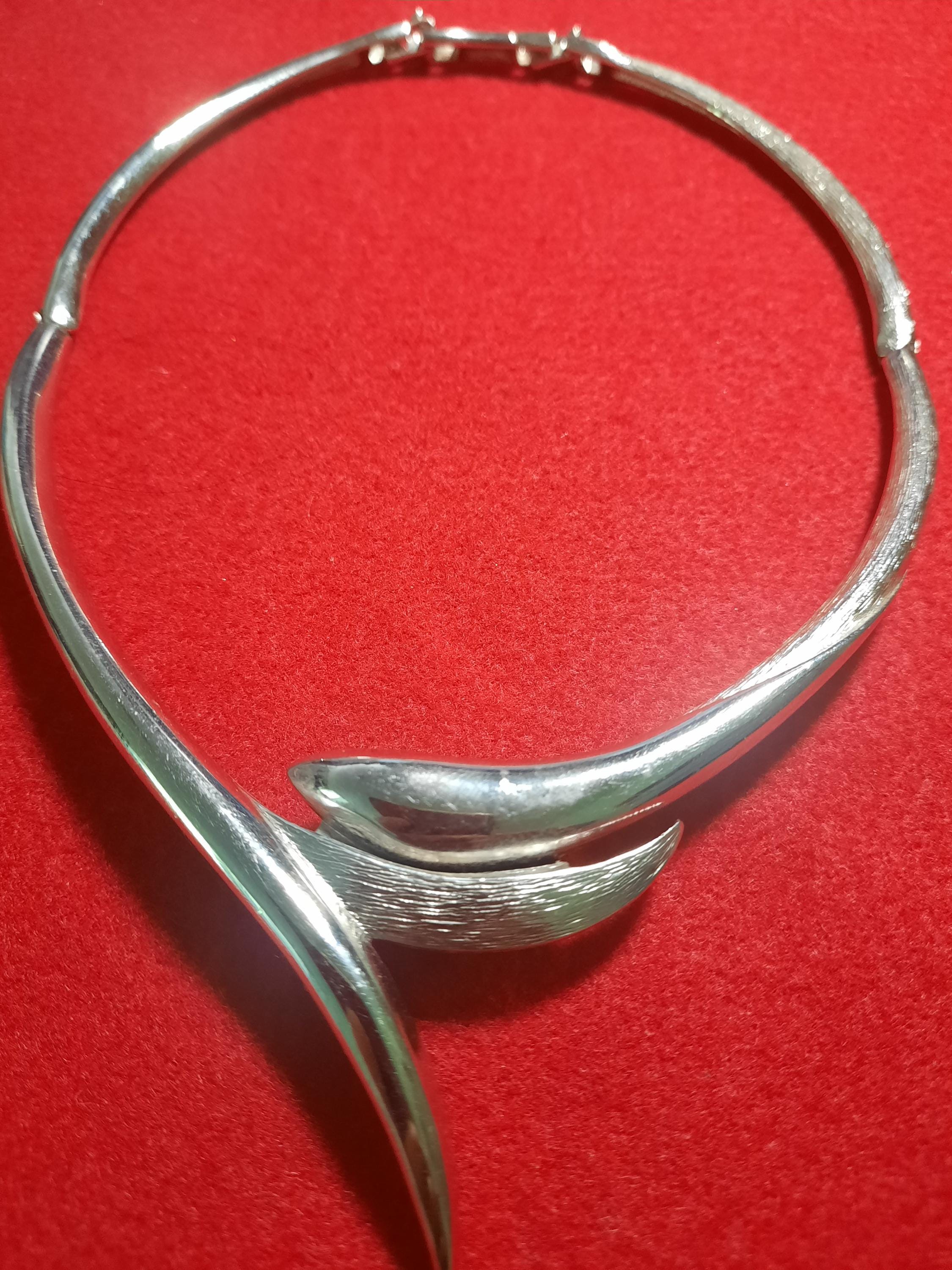 Deep V Necklace - Etsy