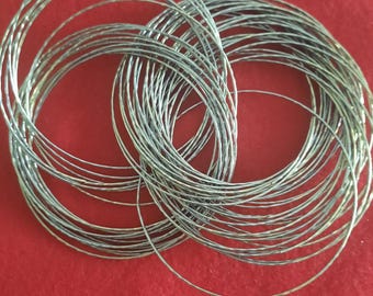 Vintage Gold Tone Interlocking Bangles
