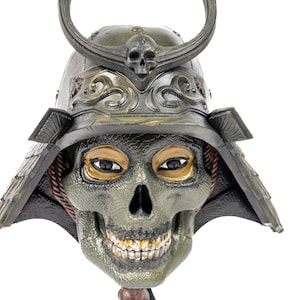 Japanese Samurai Warrior skull Wall Mask Unique Home Decor 24cm High Hand Paint